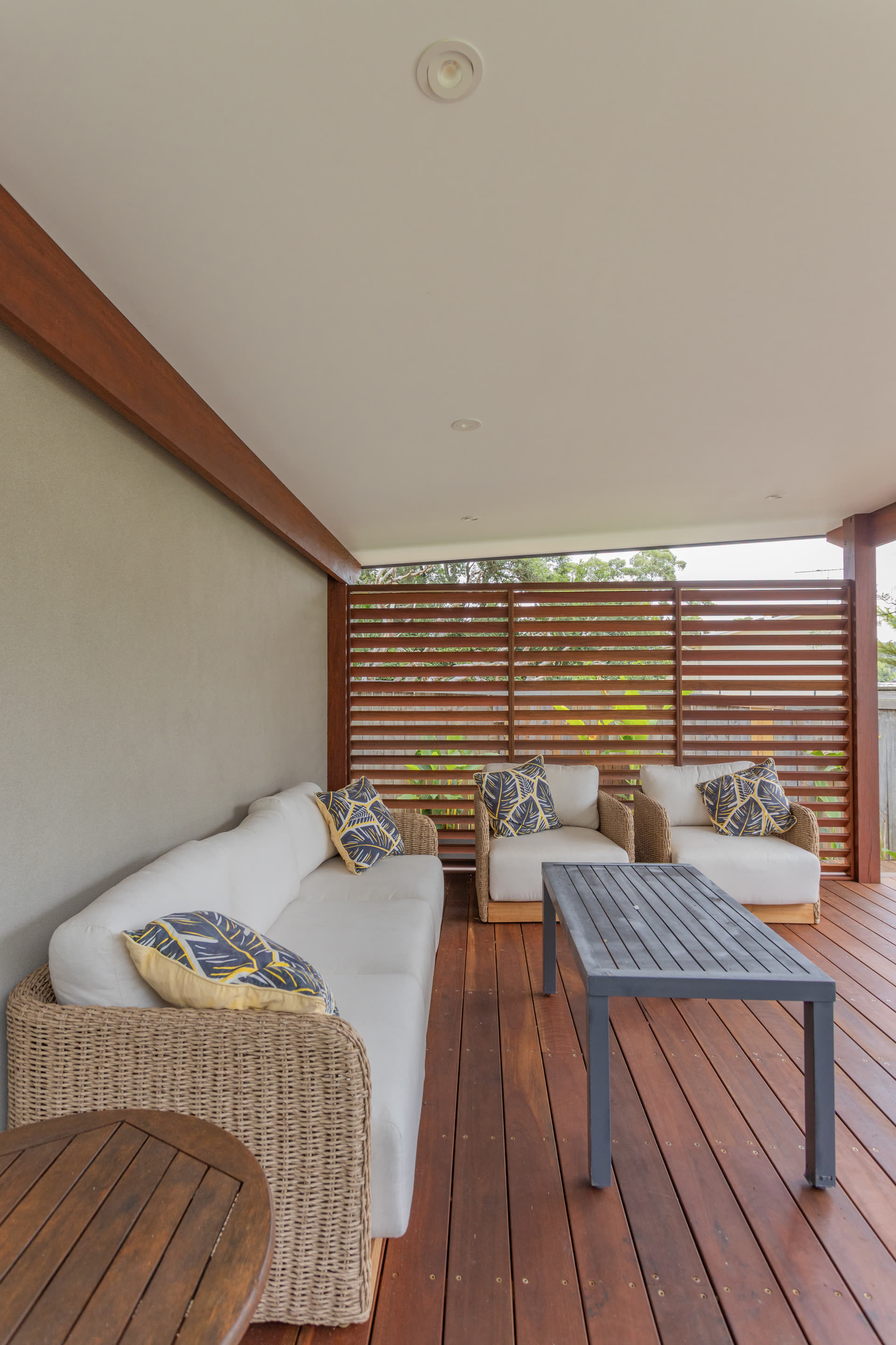 Manly Vale Alfresco — cover