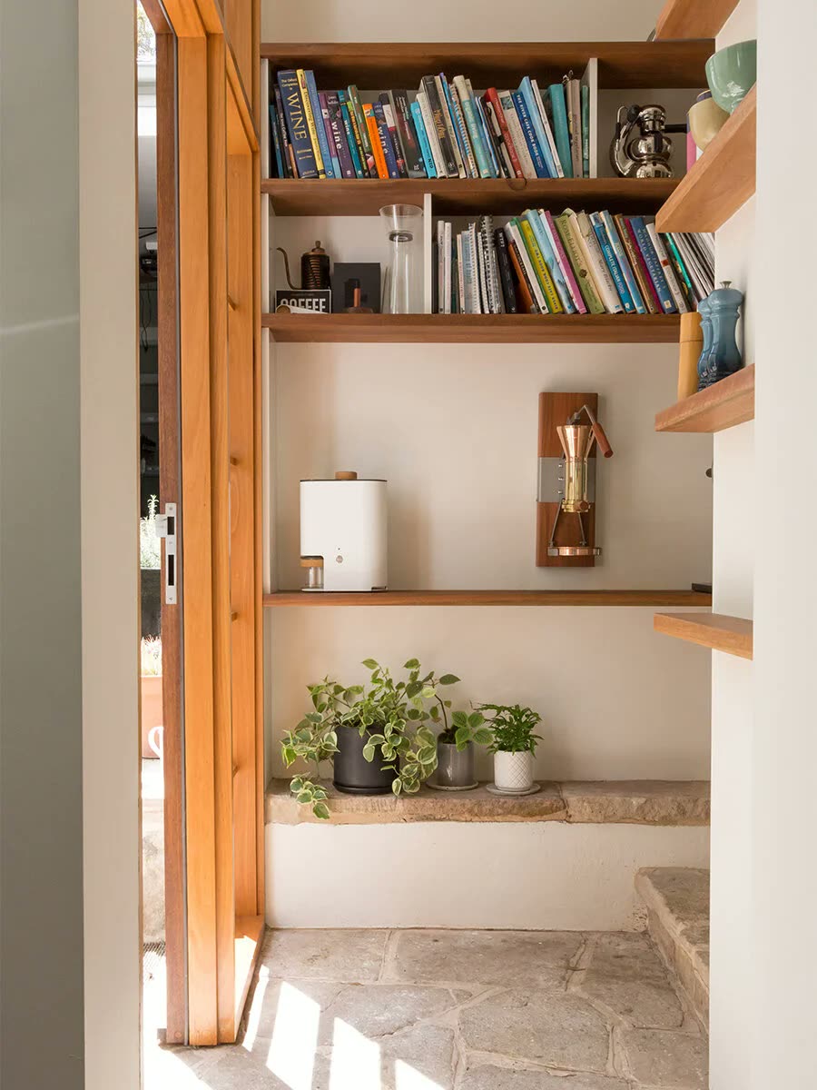 Canopy House room